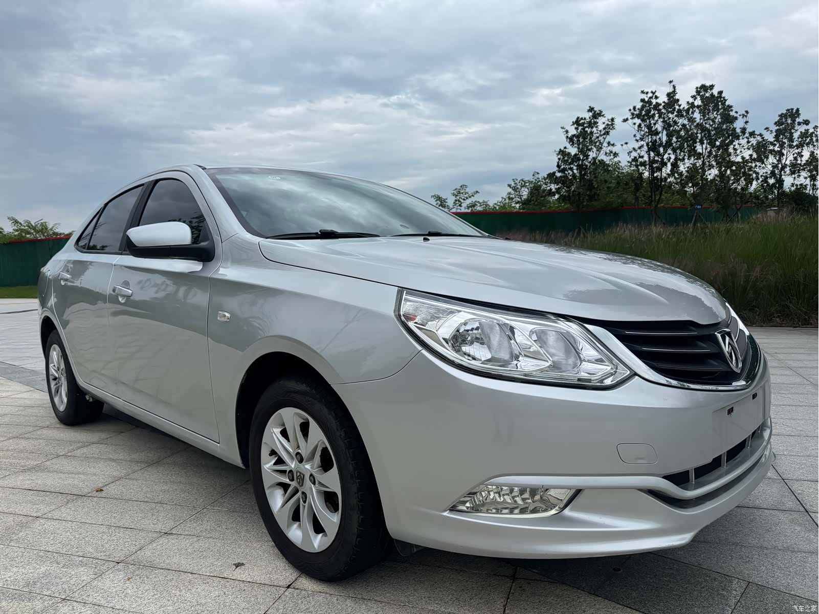 Wuling 630, 2014 3