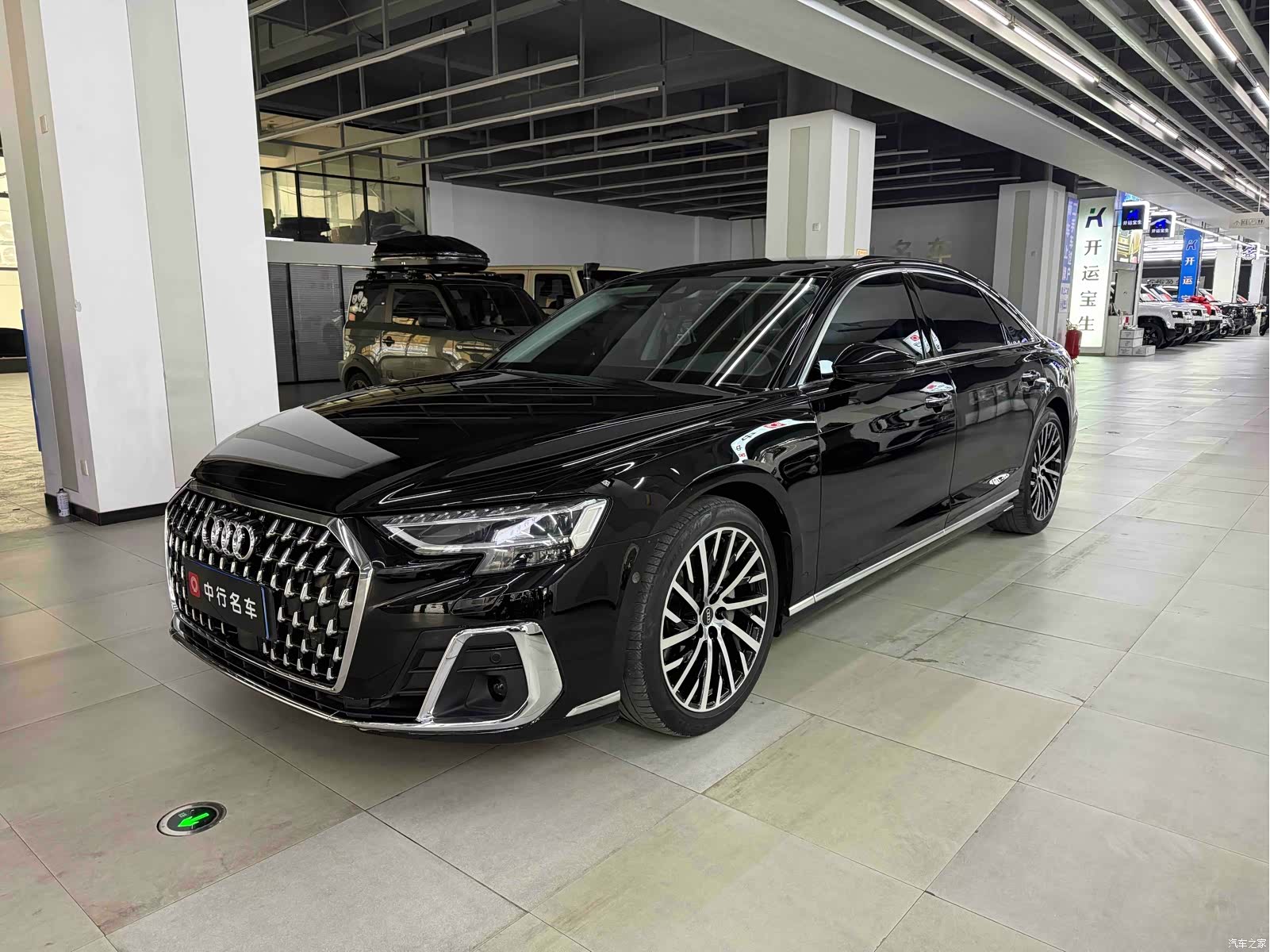 Audi A8L, 2023 1