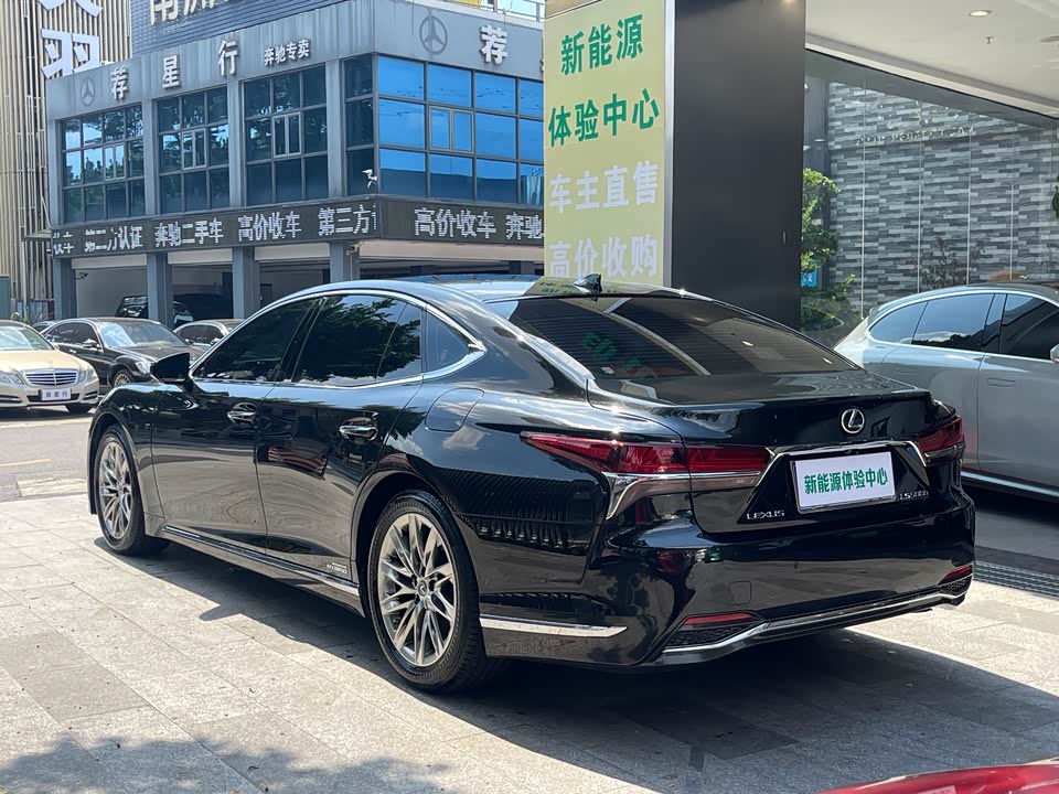 Lexus LS Lexus LS