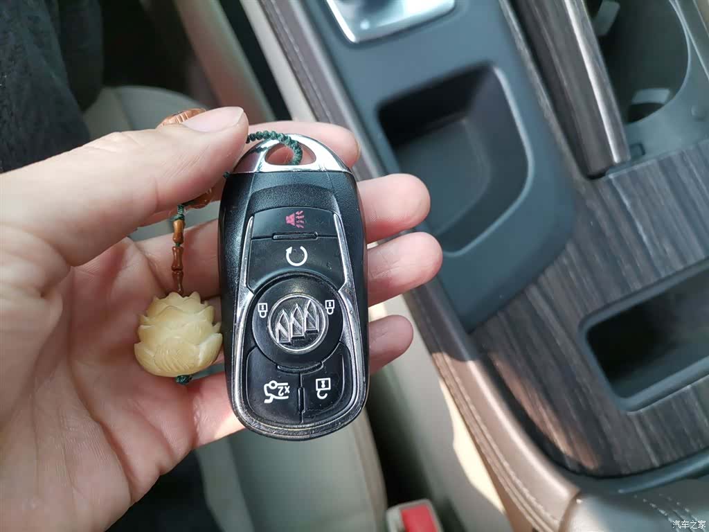 Buick LaCrosse, 2017 17
