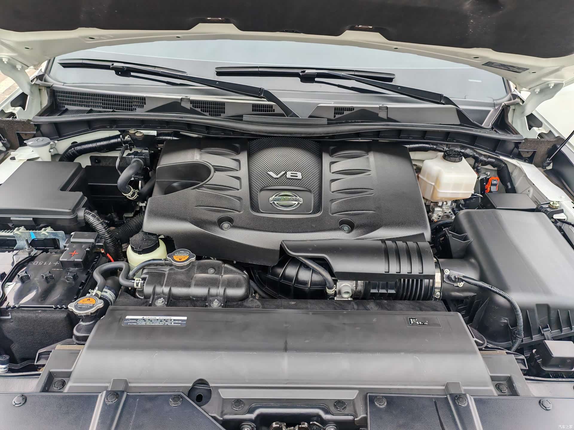 Nissan Patrol, 2023 27