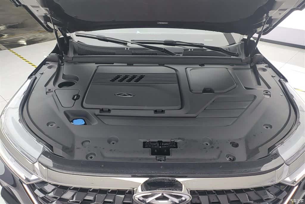 Chery Tiggo 8, 2023 10
