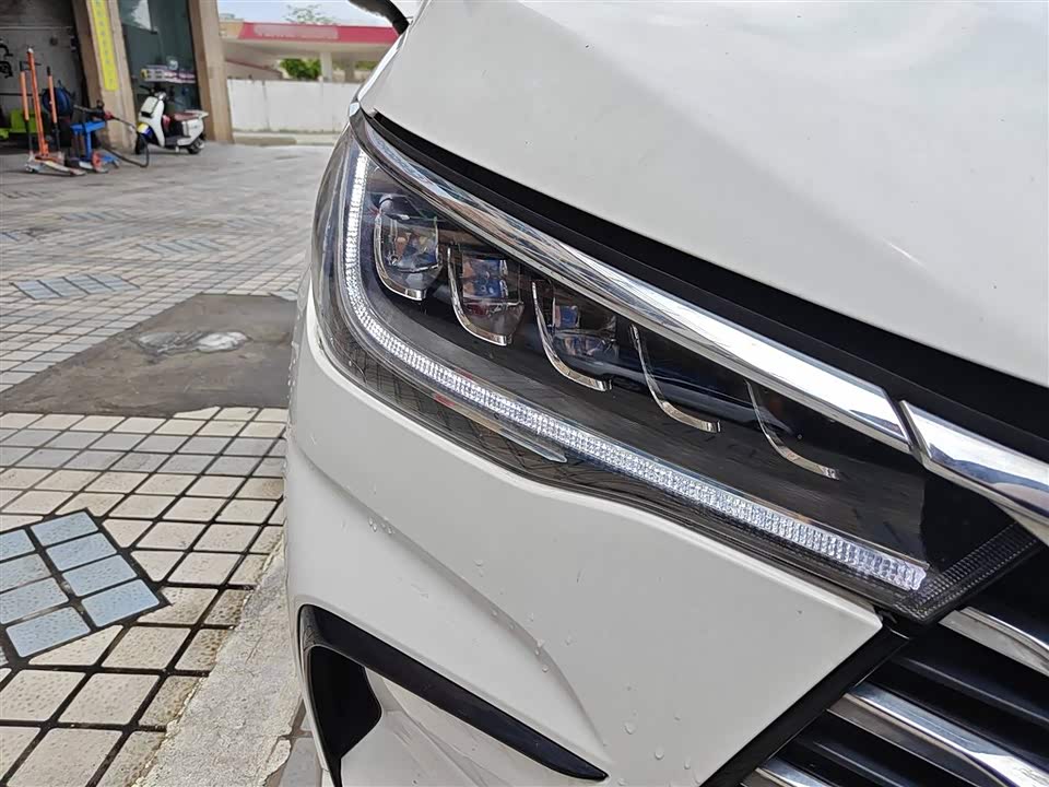 BYD Song MAX BYD Song MAX