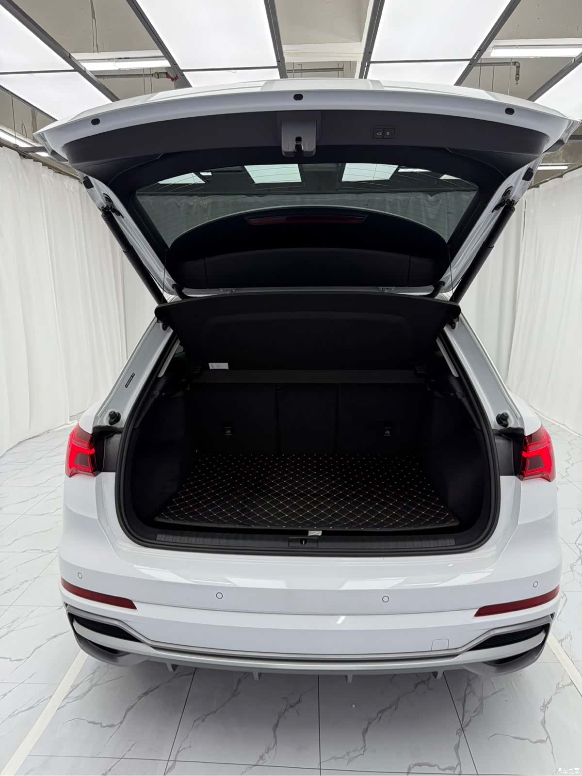Audi Q3, 2022 19