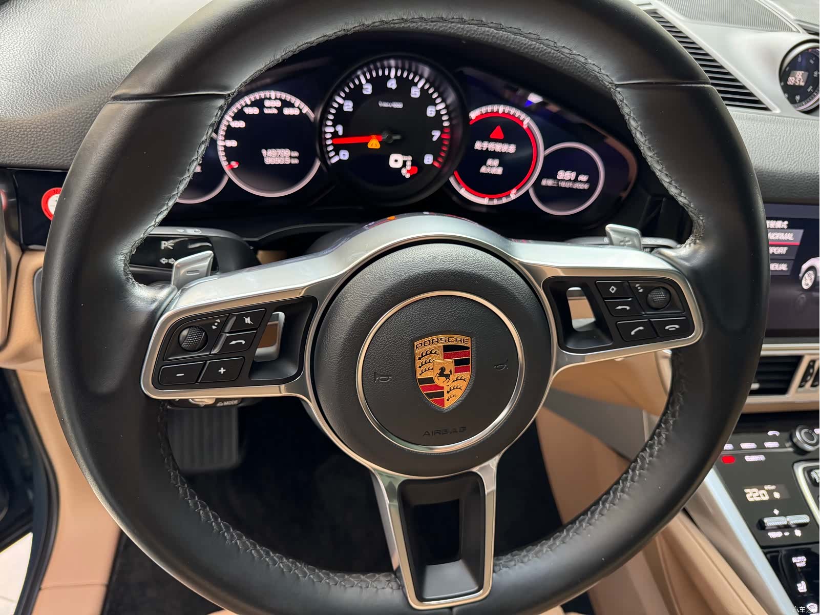 Porsche Cayenne, 2019 9