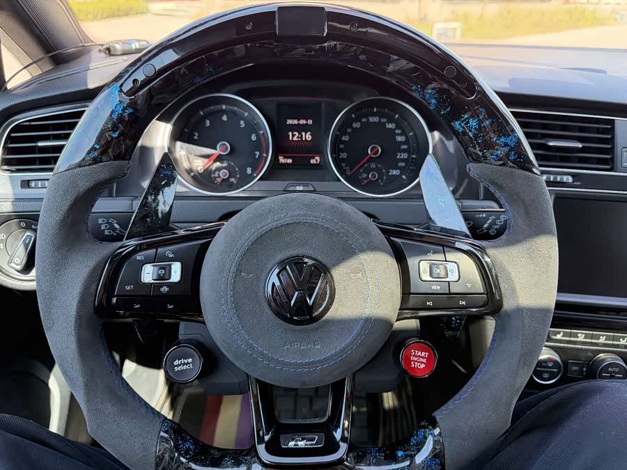 Volkswagen Golf GTI 2018, фото 16