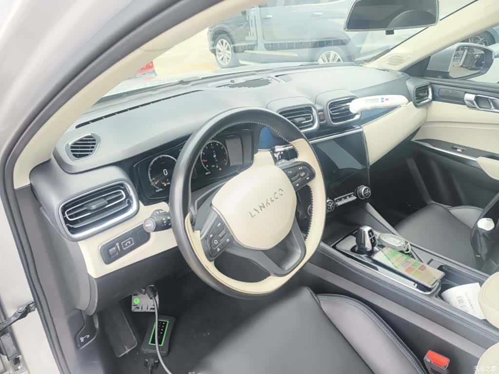 Lynk & Co 01, 2020 10