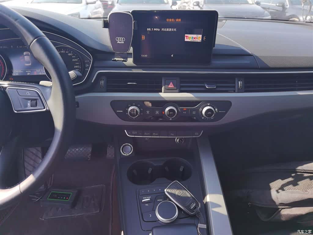 Audi A4L, 2019 9