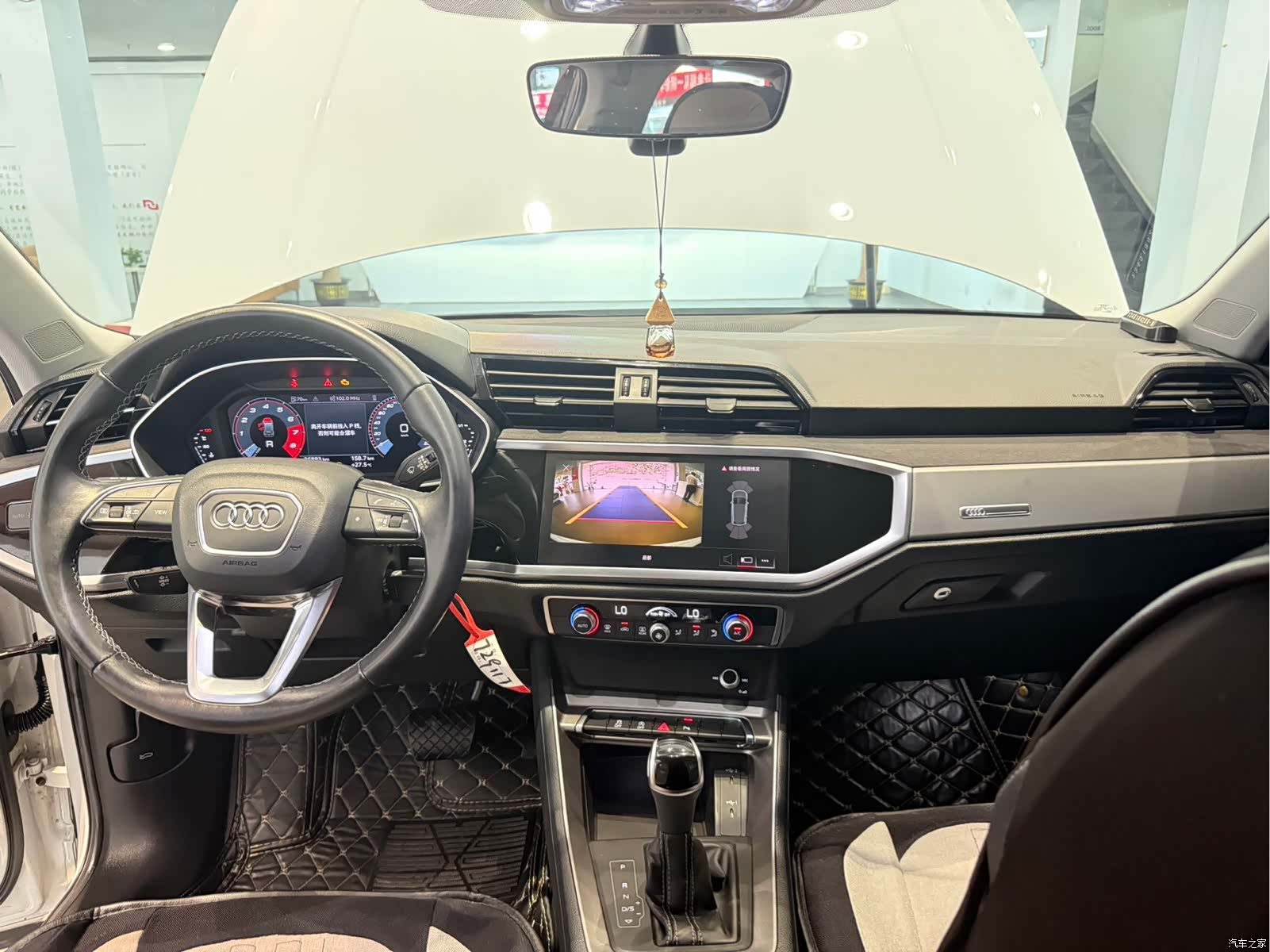 Audi Q3, 2022 16