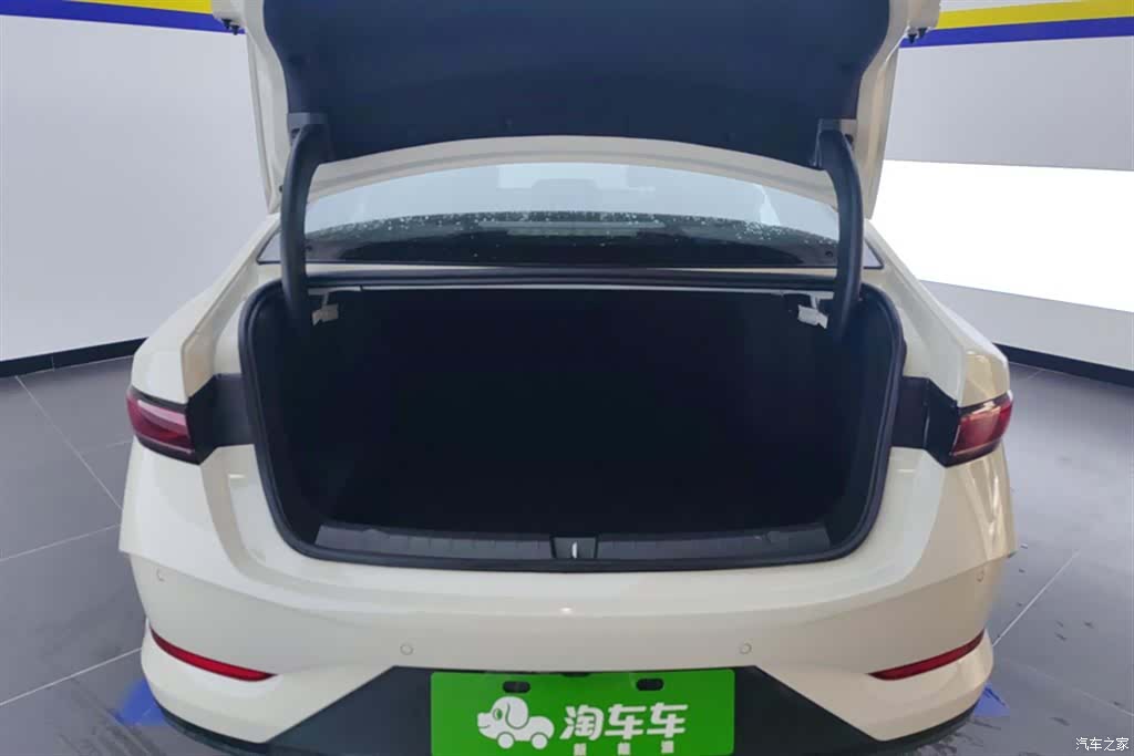 BYD Qin, 2026 4