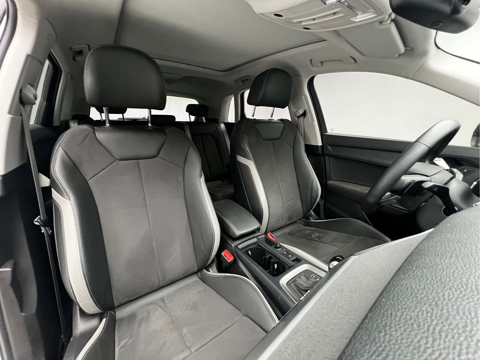 Audi Q3, 2022 12