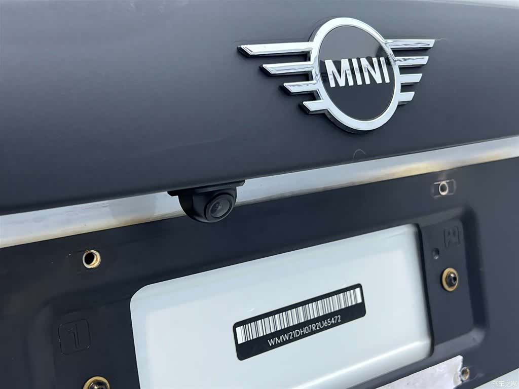 Mini ONE, 2024 22