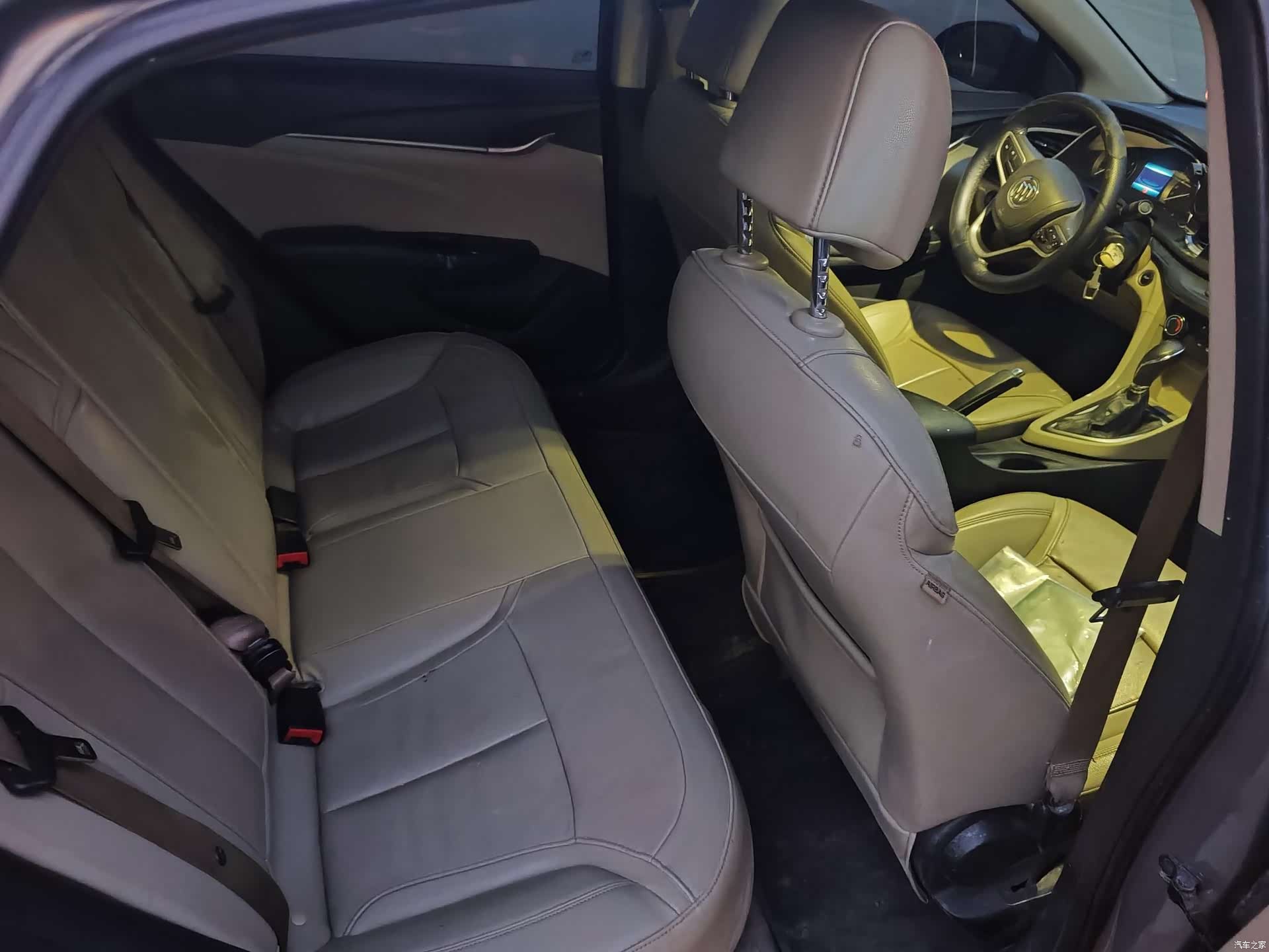 Buick V, 2018 7
