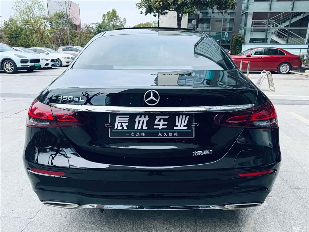Mercedes-Benz E-Class, 2022 8