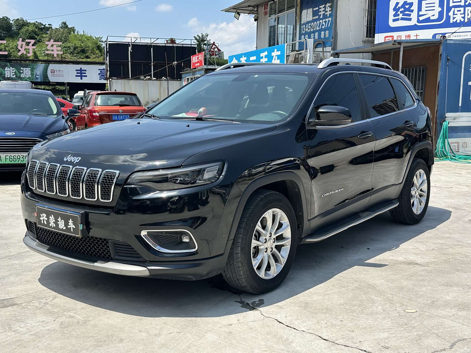 Jeep Cherokee