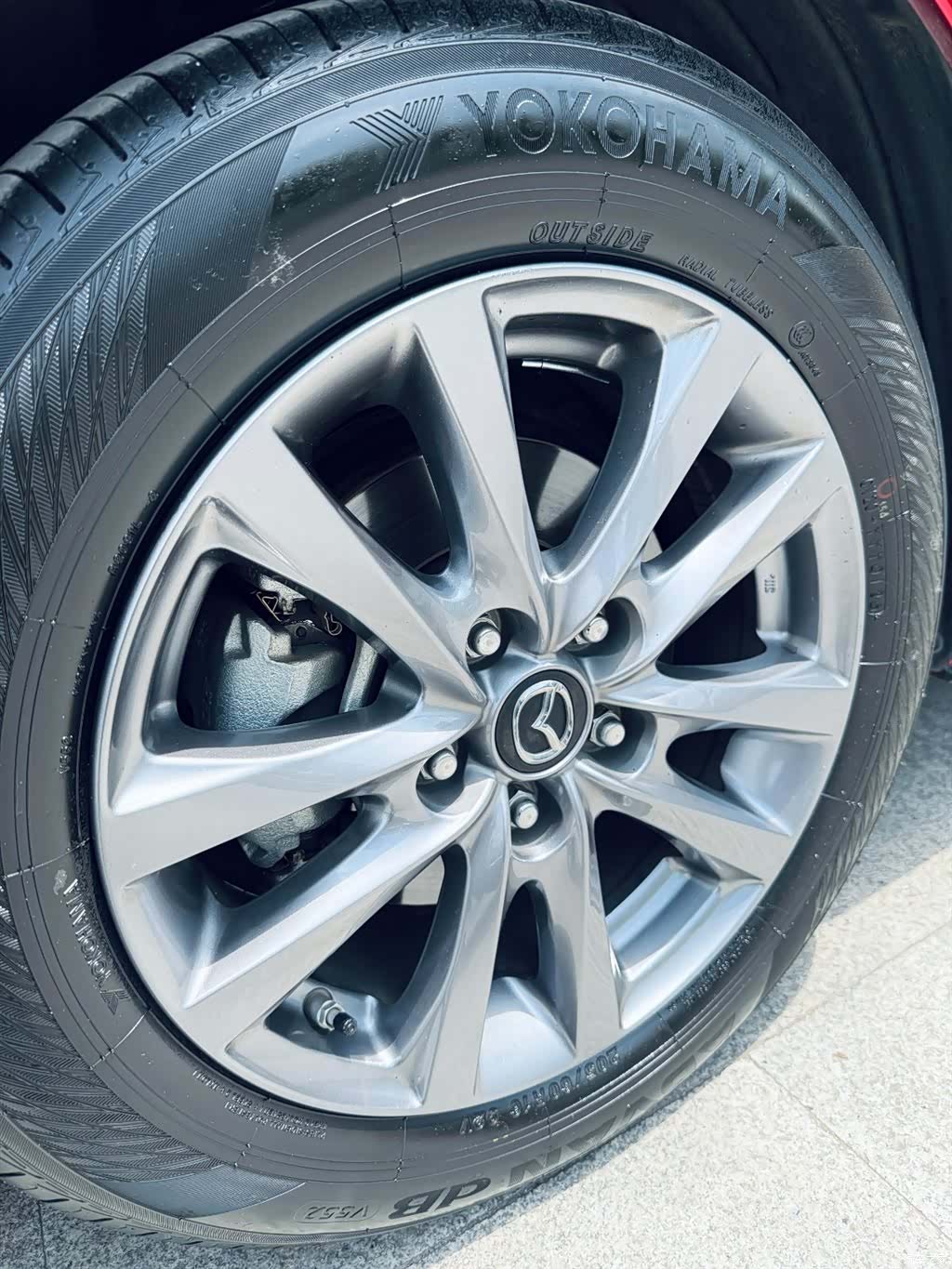 Mazda Mazda3, 2021 18
