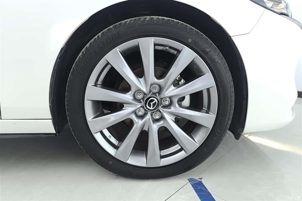 Mazda Mazda3, 2023 6