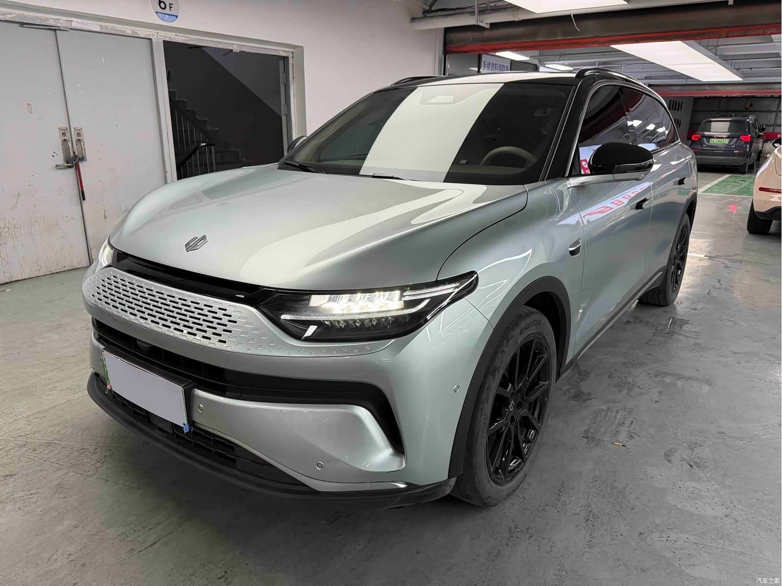 Leapmotor C11, 2023 1