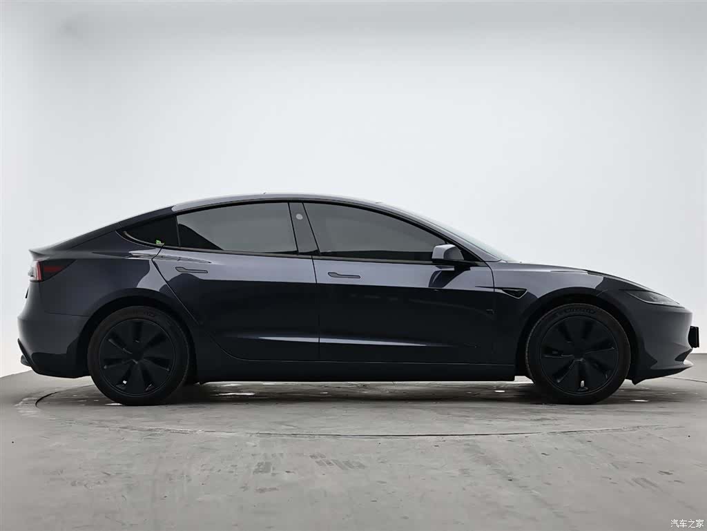 Tesla Model 3, 2024 все фото