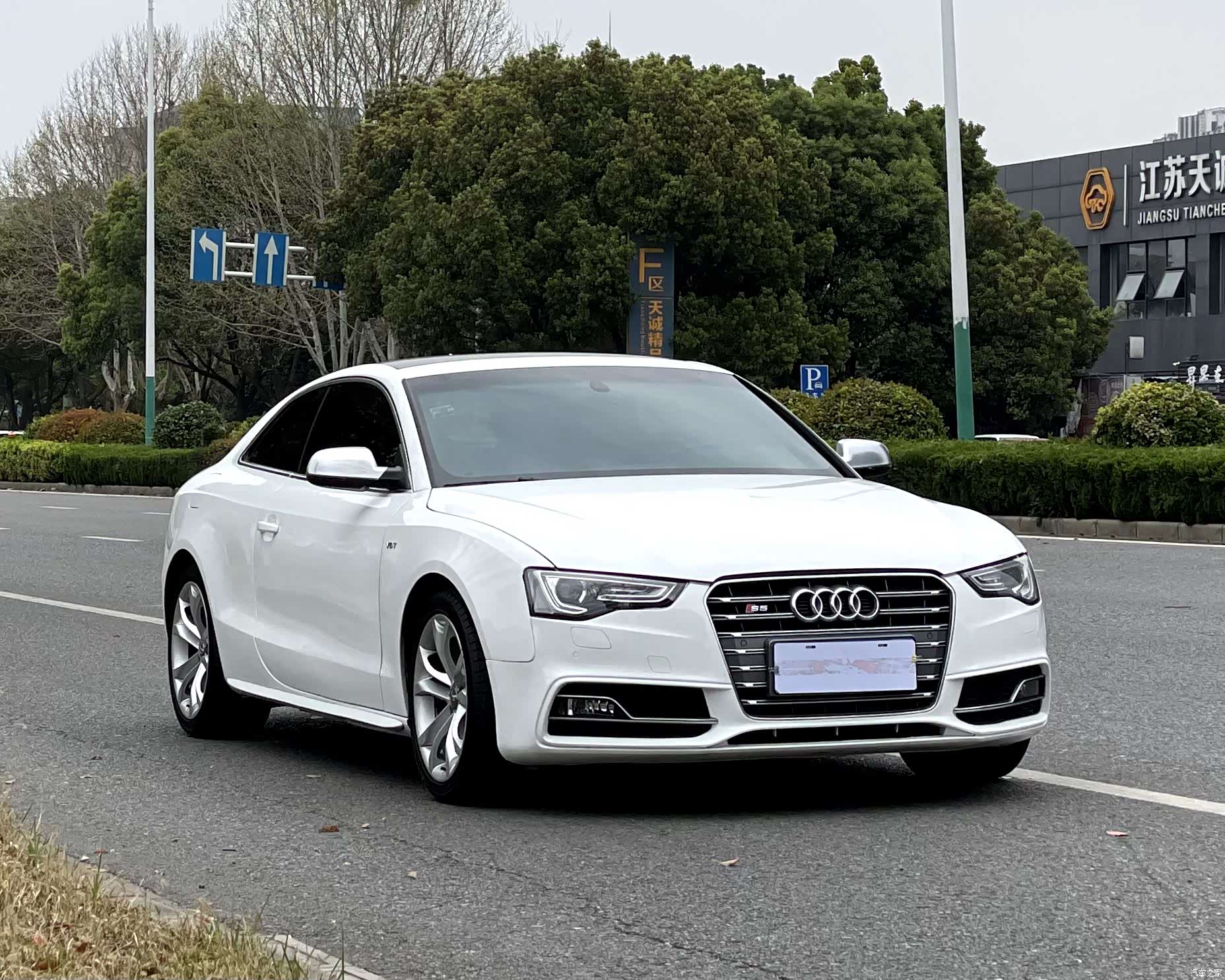 Audi S5, 2014 3