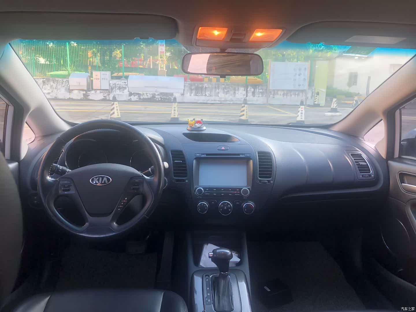 Kia K3, 2013 9