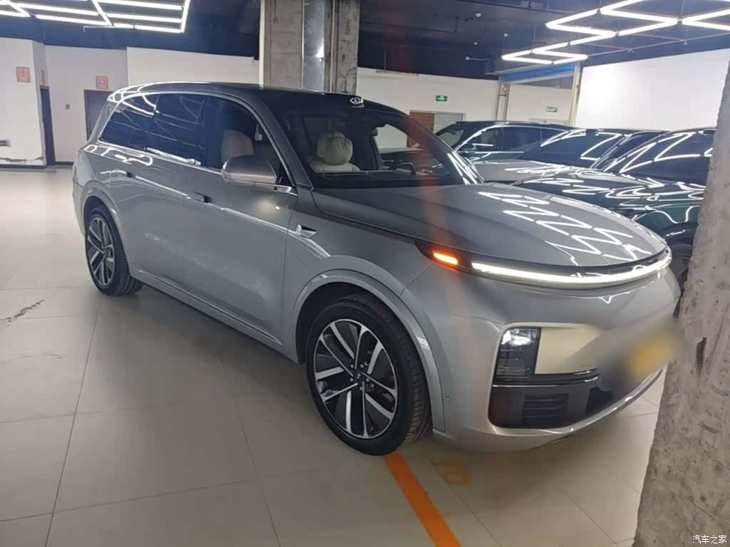 Li Auto L9, 2024 4