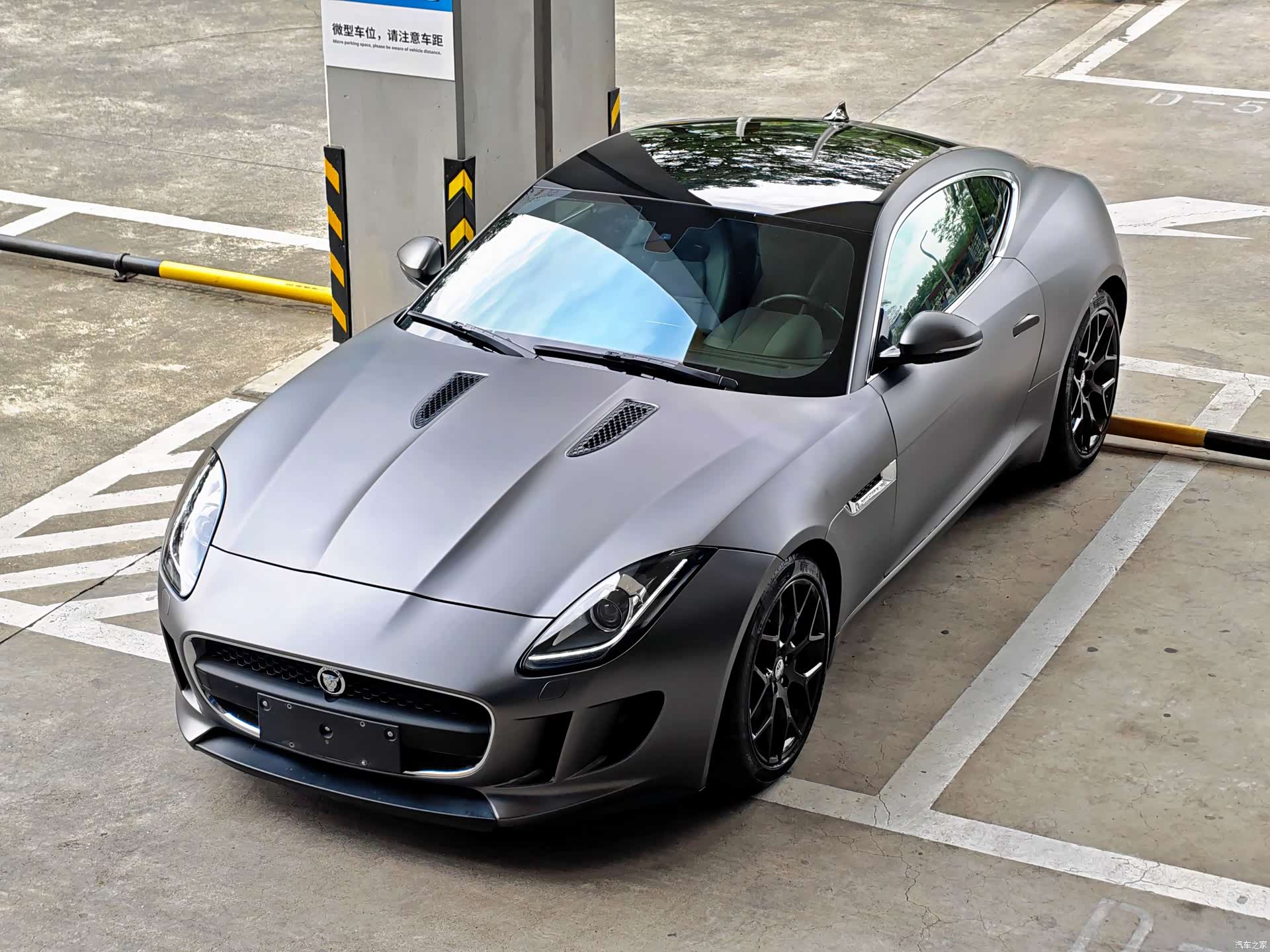 Jaguar F-TYPE, 2017 8
