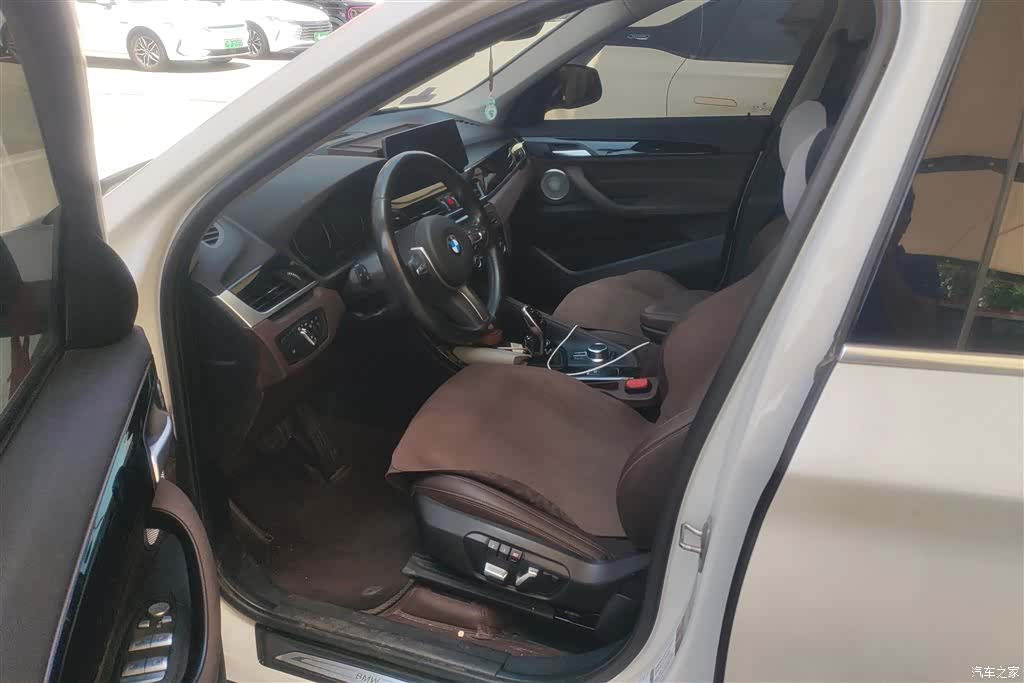 BMW X1, 2022 9