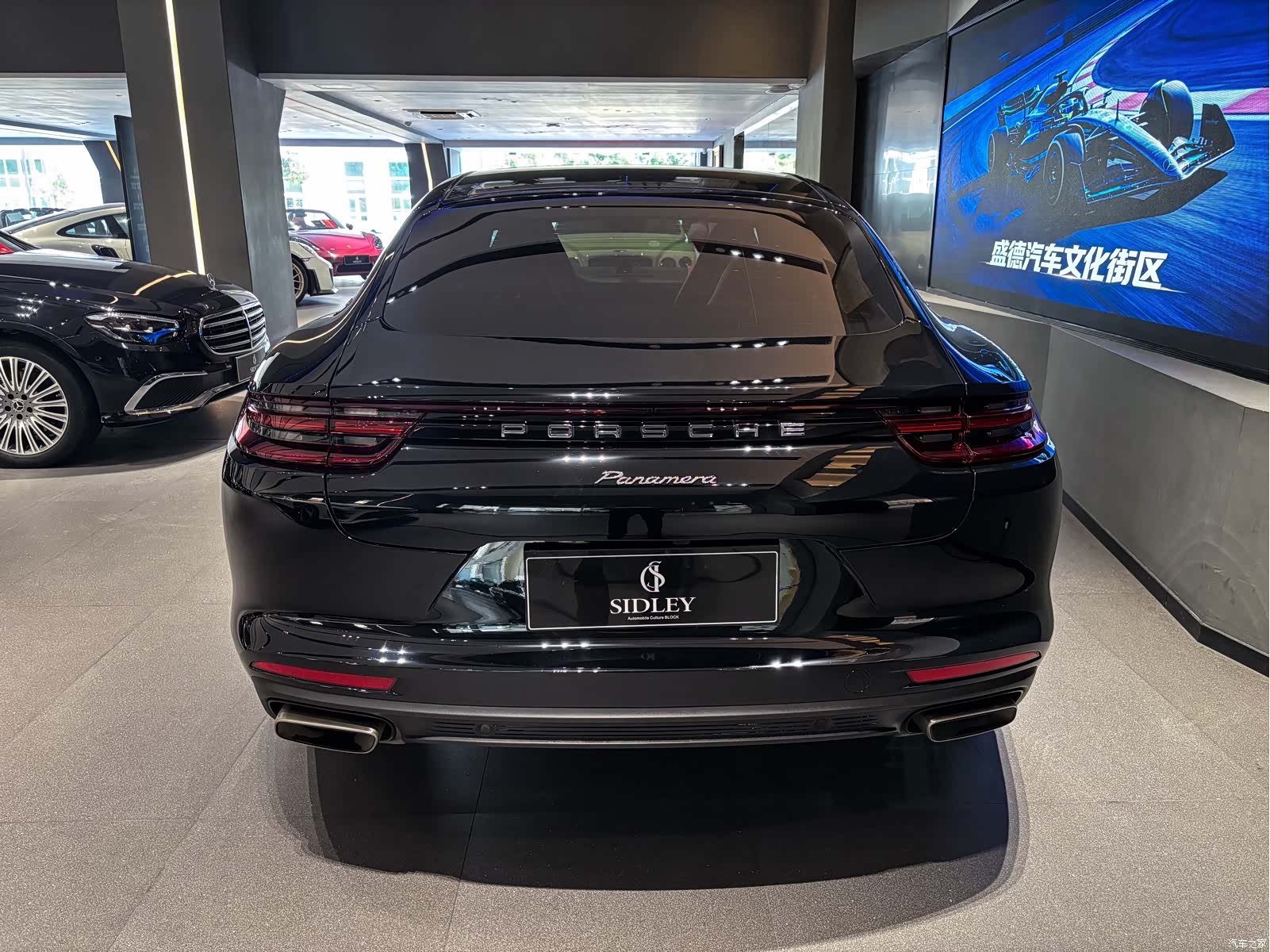 Porsche Panamera, 2020 все фото