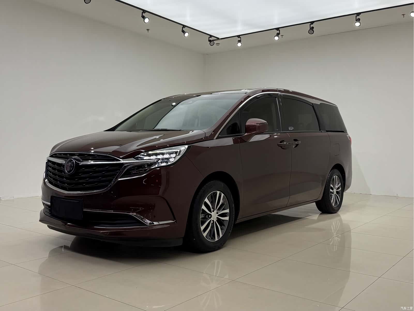 Buick GL8, 2022 1