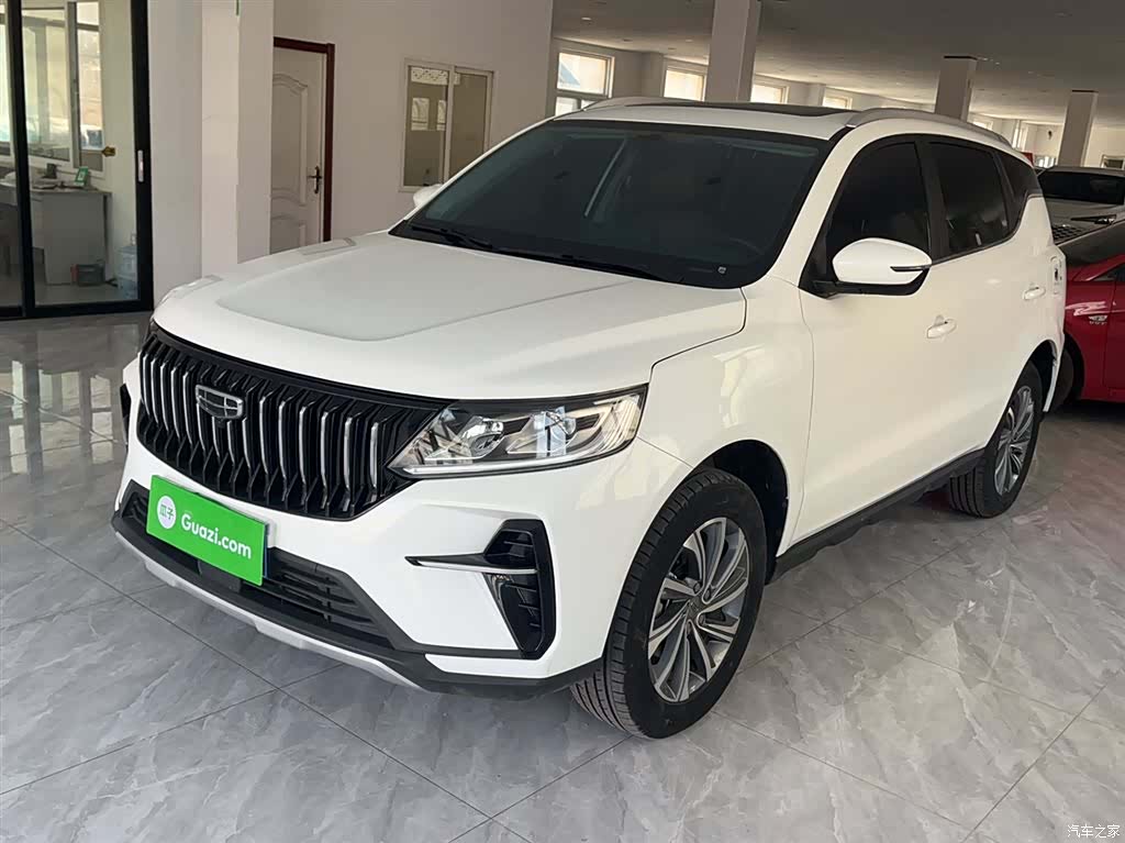 Geely X6, 2024 1