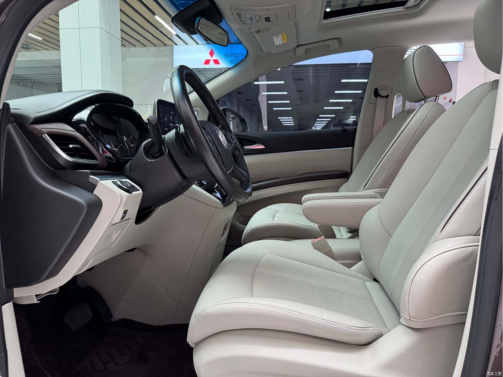 Buick GL8, 2021 12