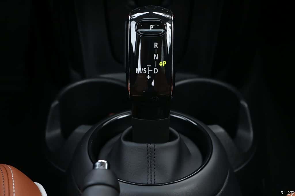 Mini Cooper, 2022 14