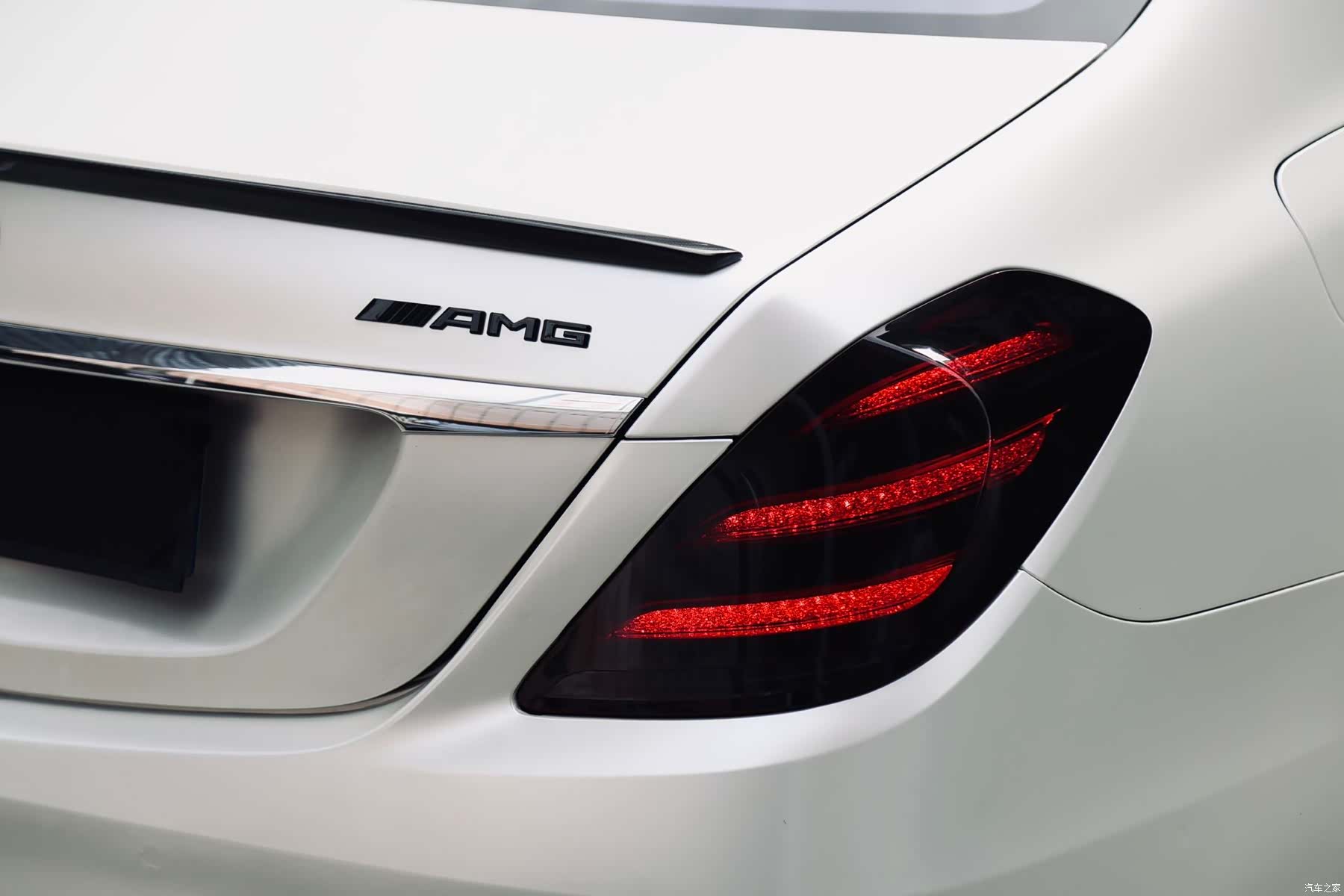 Mercedes-Benz S-Class, 2015 13