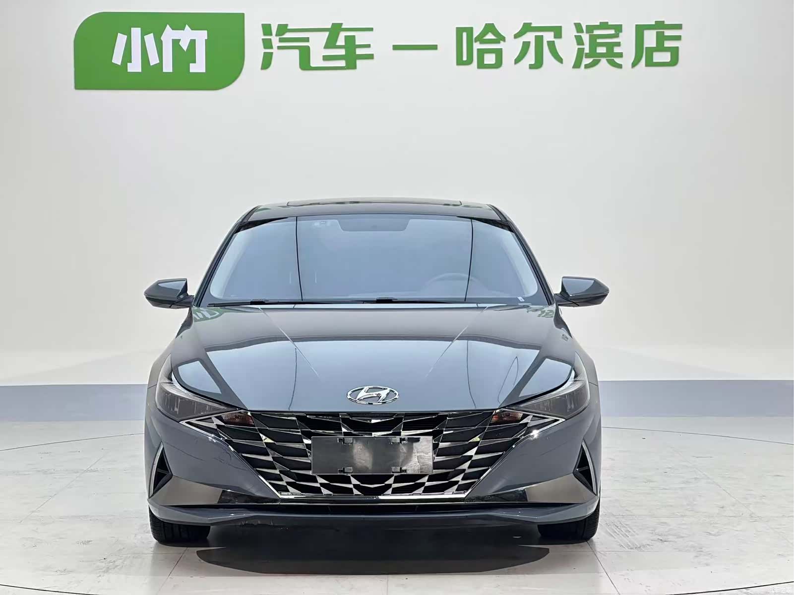 Hyundai Elantra, 2023 2