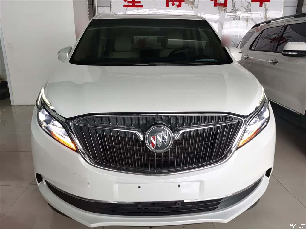 Buick GL8, 2018 3