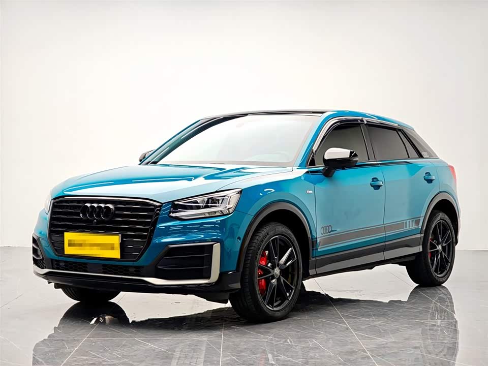 Audi Q2L