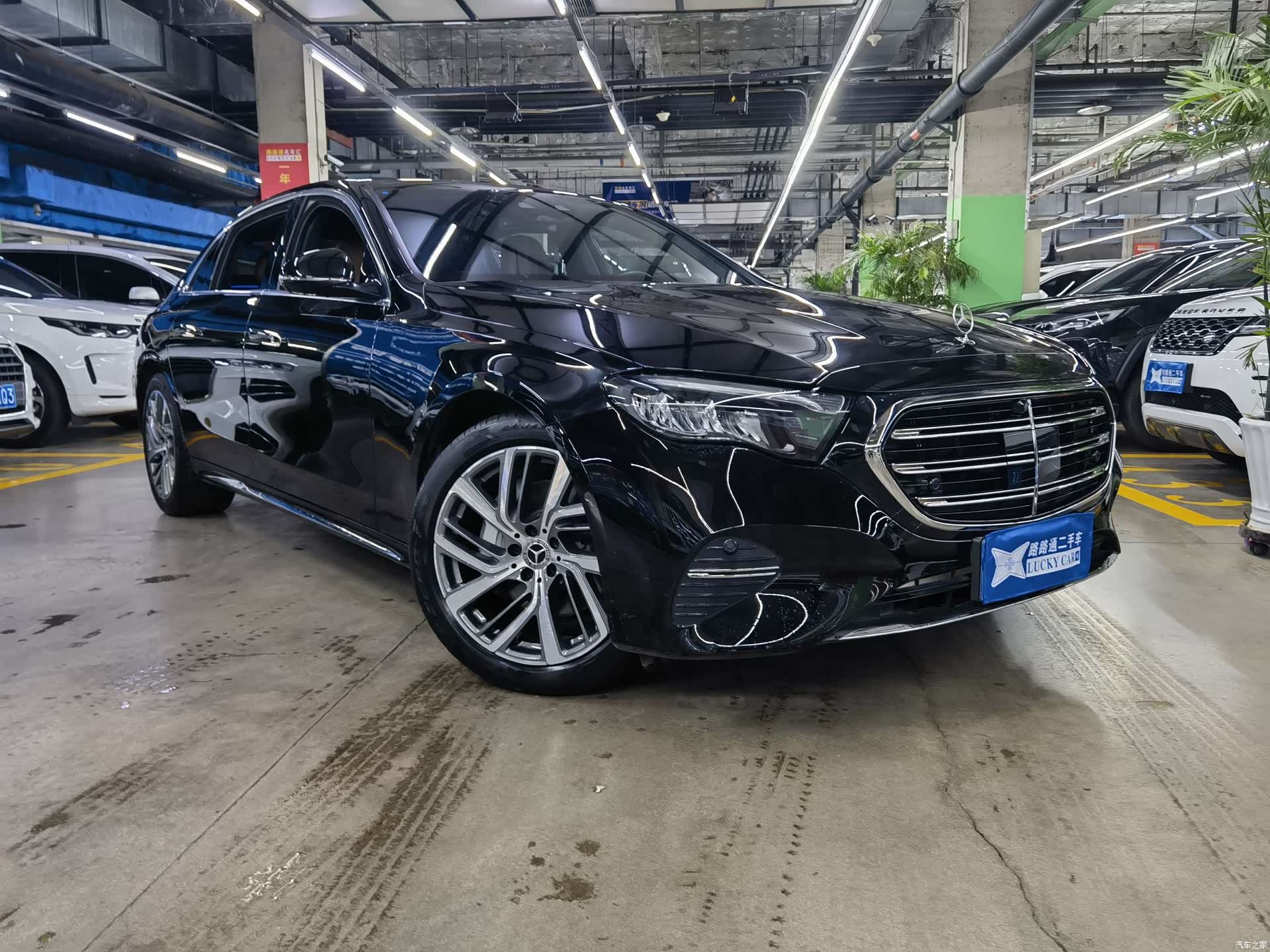 Mercedes-Benz E-Class, 2024 3