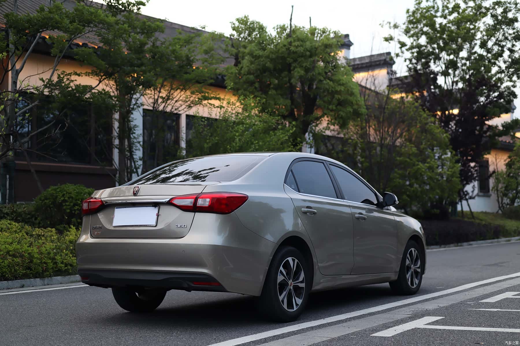 Roewe 360, 2017 4