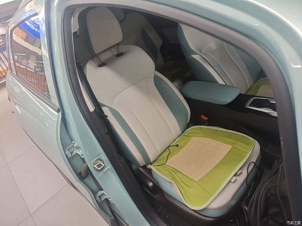 Geely E, 2023 20