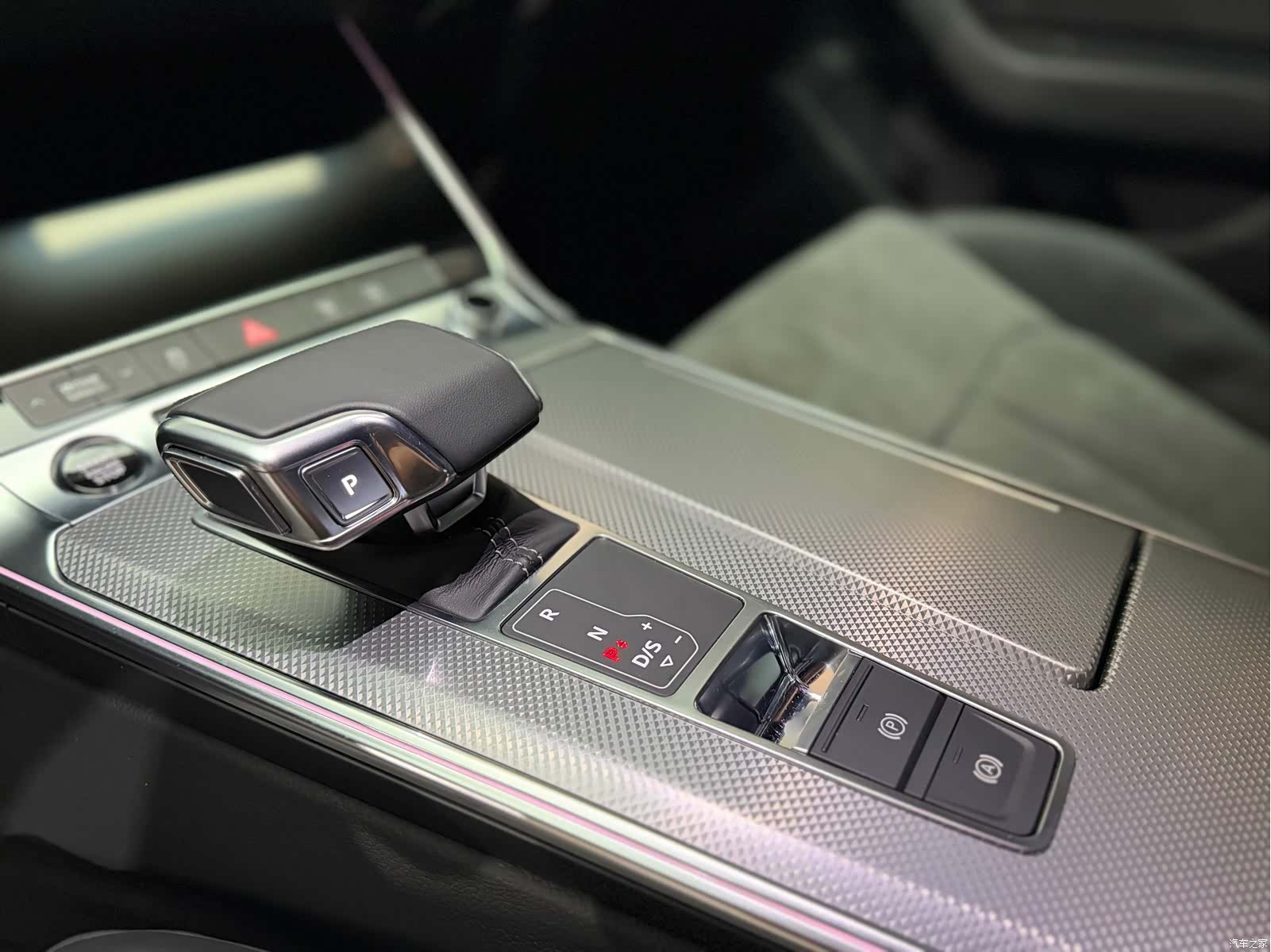 Audi A6L, 2021 6