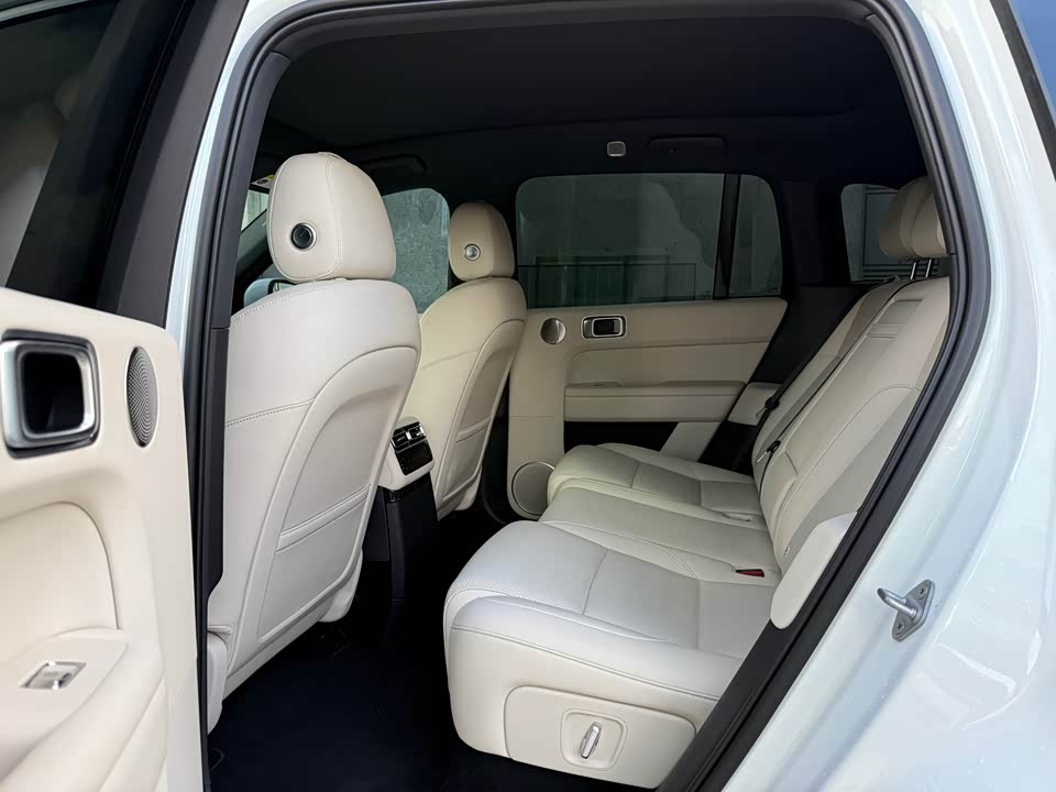 Li Auto Ideal L6