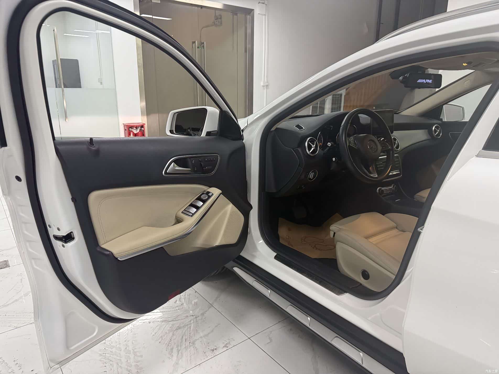 Mercedes-Benz GLA, 2017 8