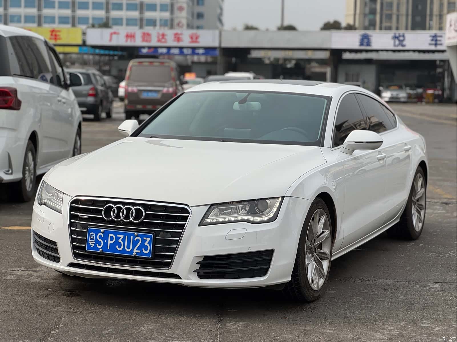 Audi A7, 2014 1
