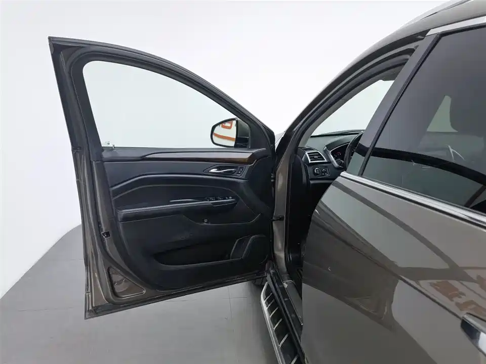 Cadillac SRX
