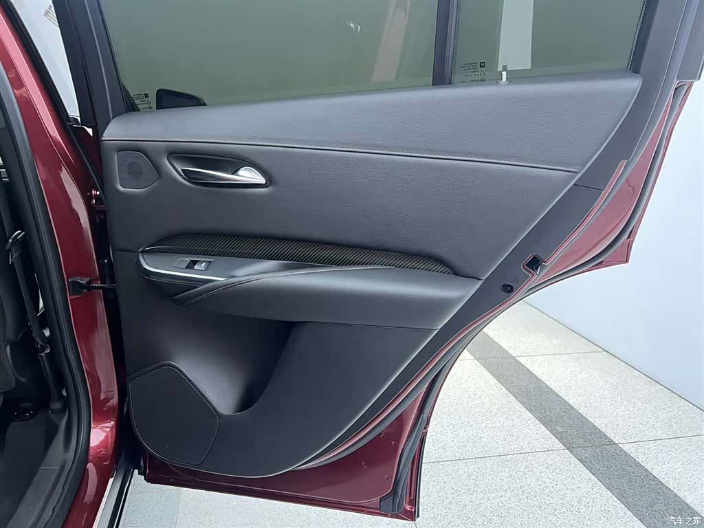 Cadillac XT4, 2019 26