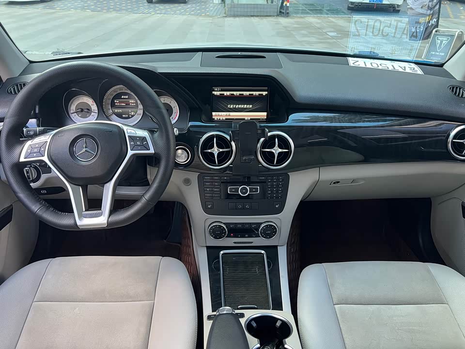Mercedes-Benz GLK class