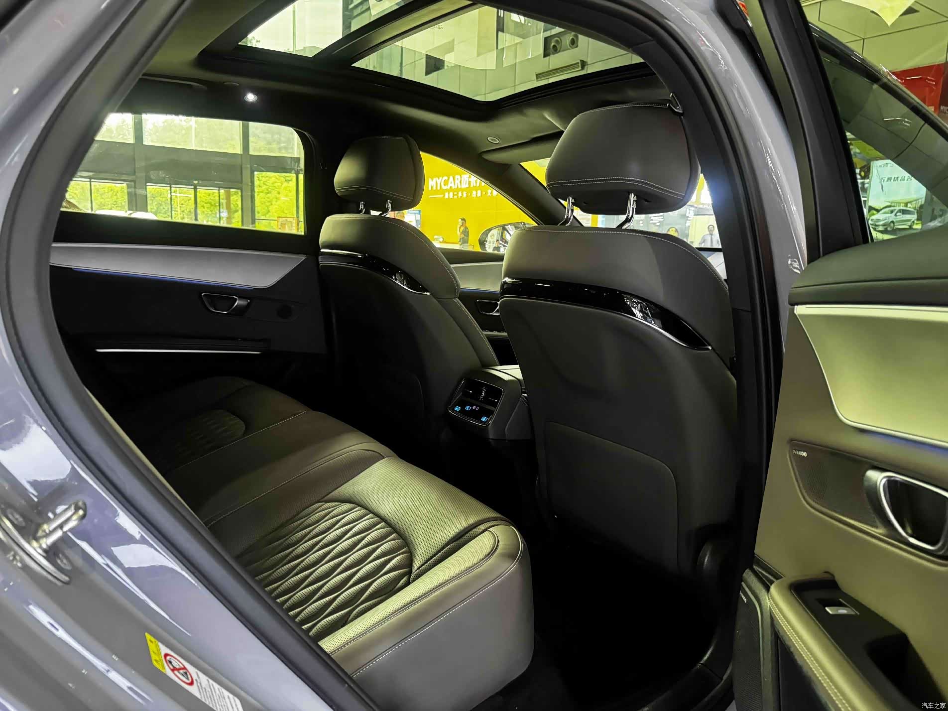 BYD Han, 2025 14