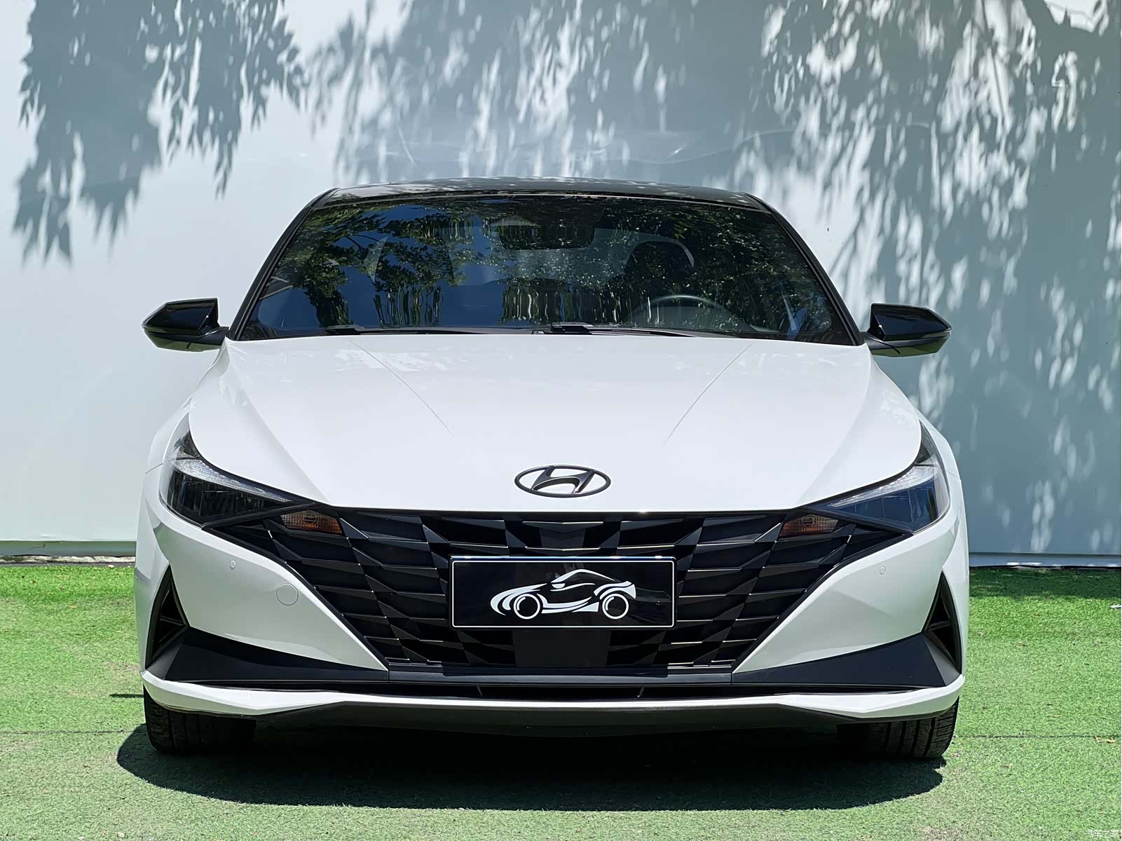 Hyundai Elantra, 2022 2