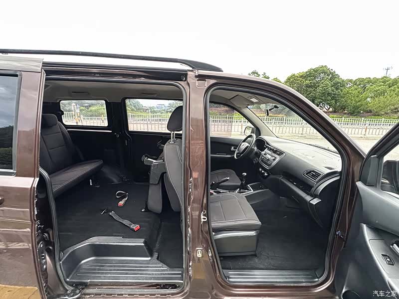 Changan EA15, 2018 15